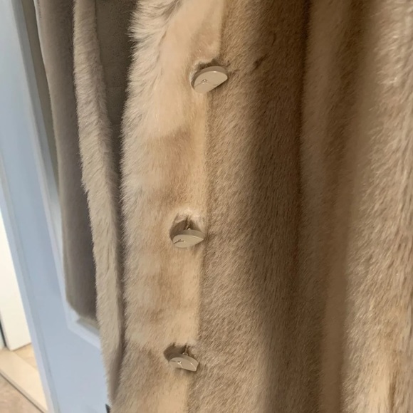 Faux Fur Coat from 1960’s - Picture 3 of 3